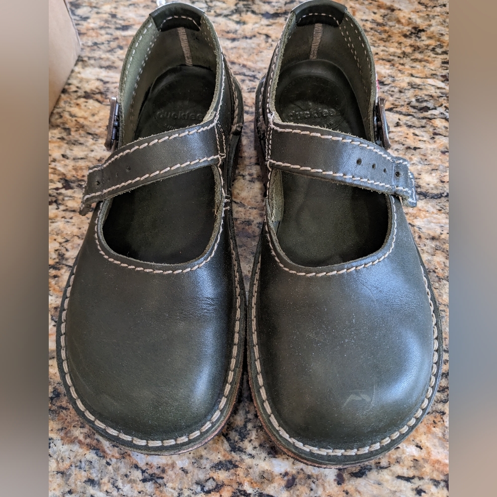 Duckfeet Himmerland Mary Jane 39 US 8 "Old" HTF Green